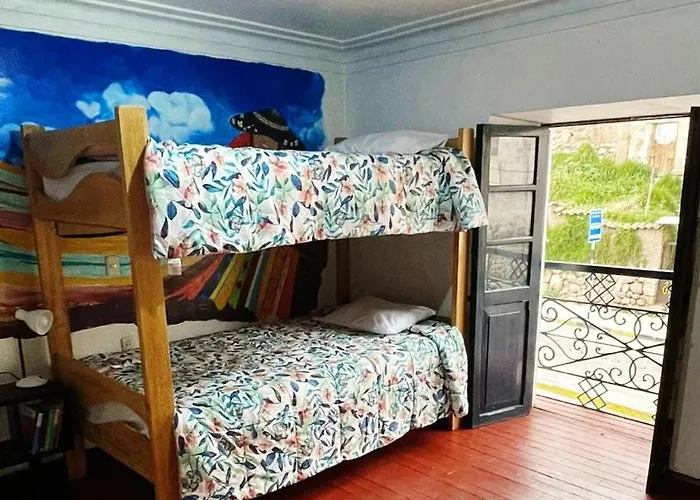 Cusquein Hostel Hotel