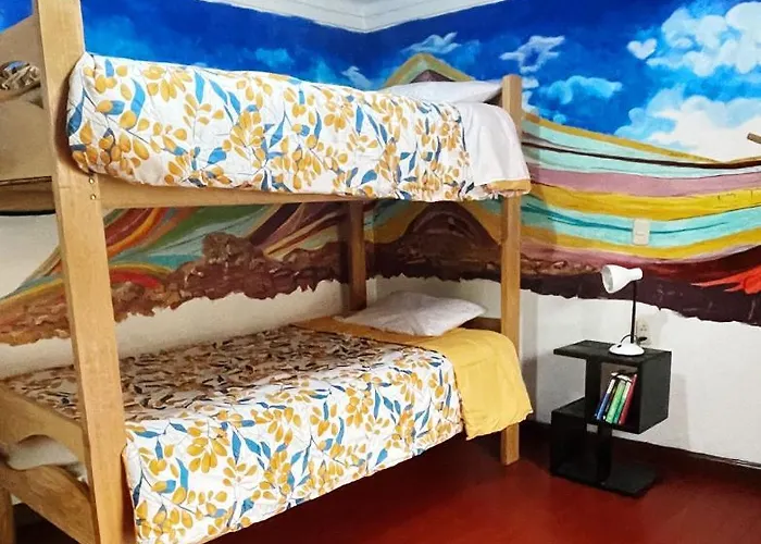 Cusquein Hostel Hotel